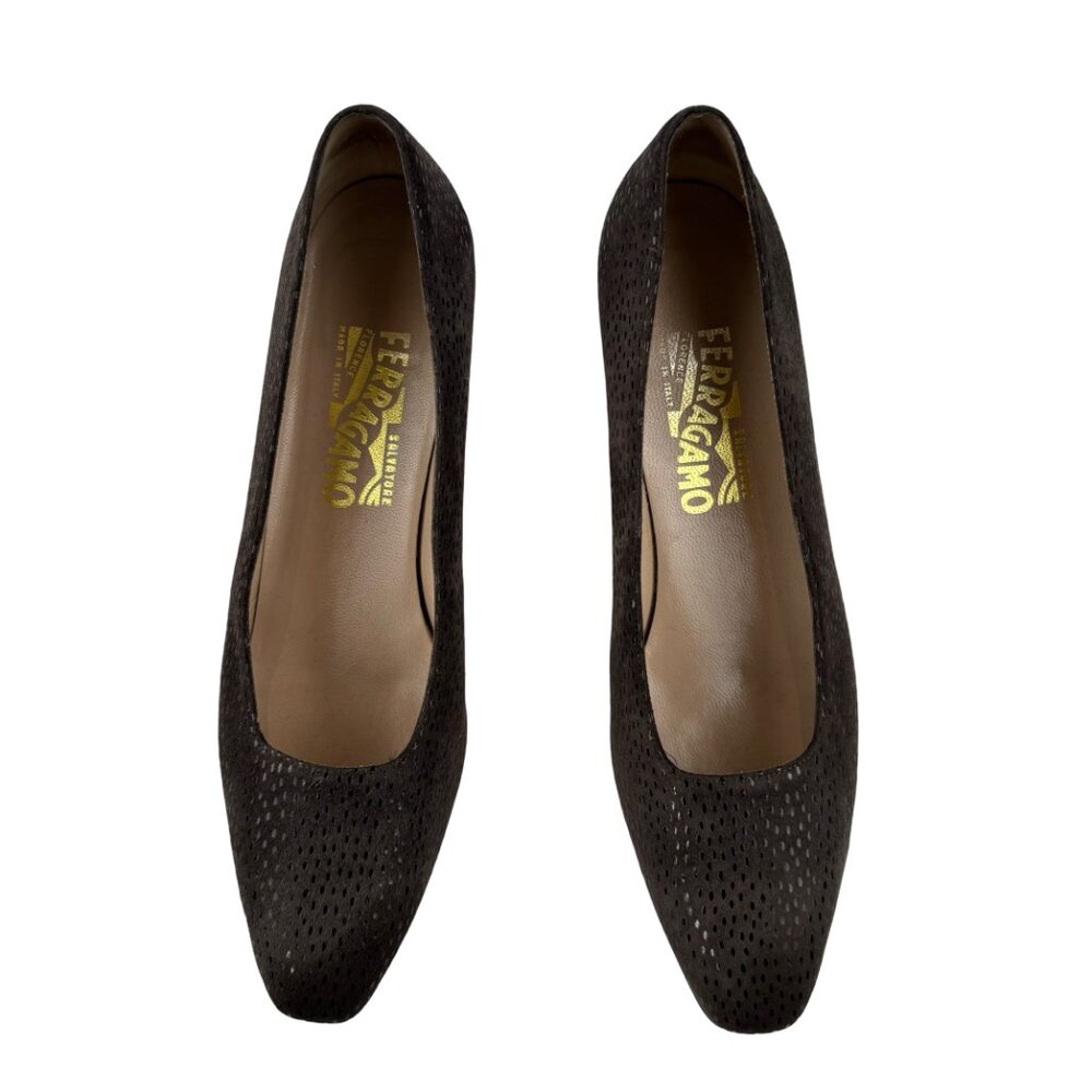 Salvatore Ferragamo Vintage Brown Suede Leather Low Heels Size 8B Italy Sz 9AA